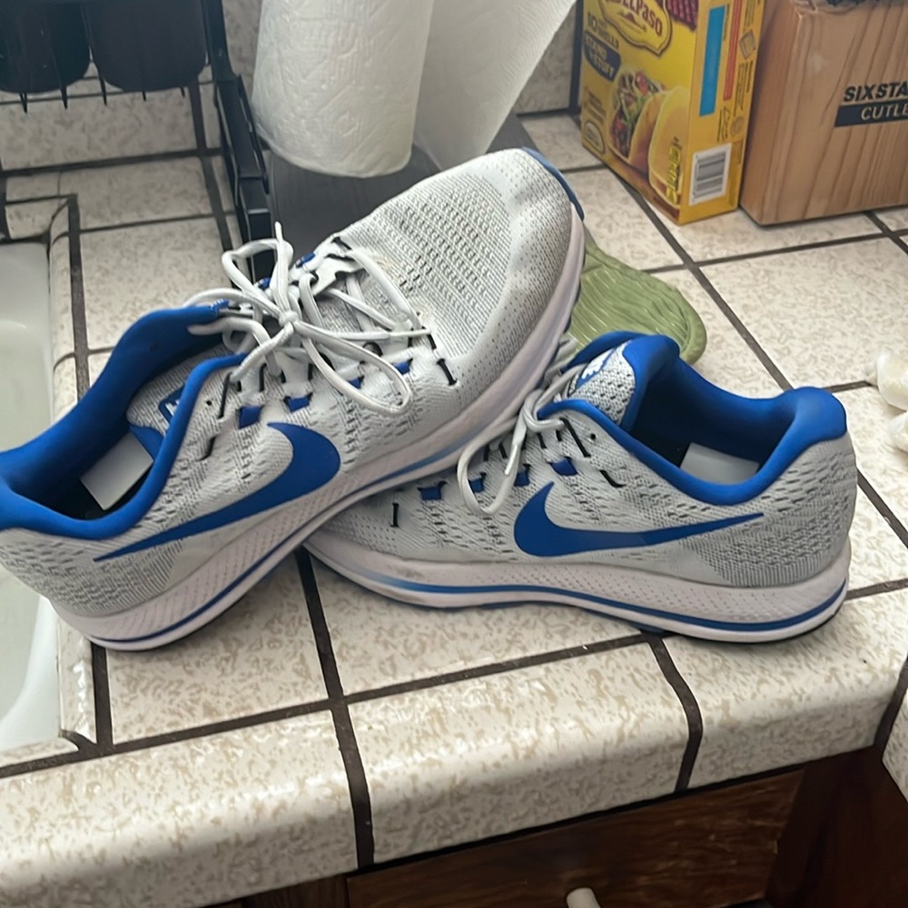 Nike zoom Vomero 12